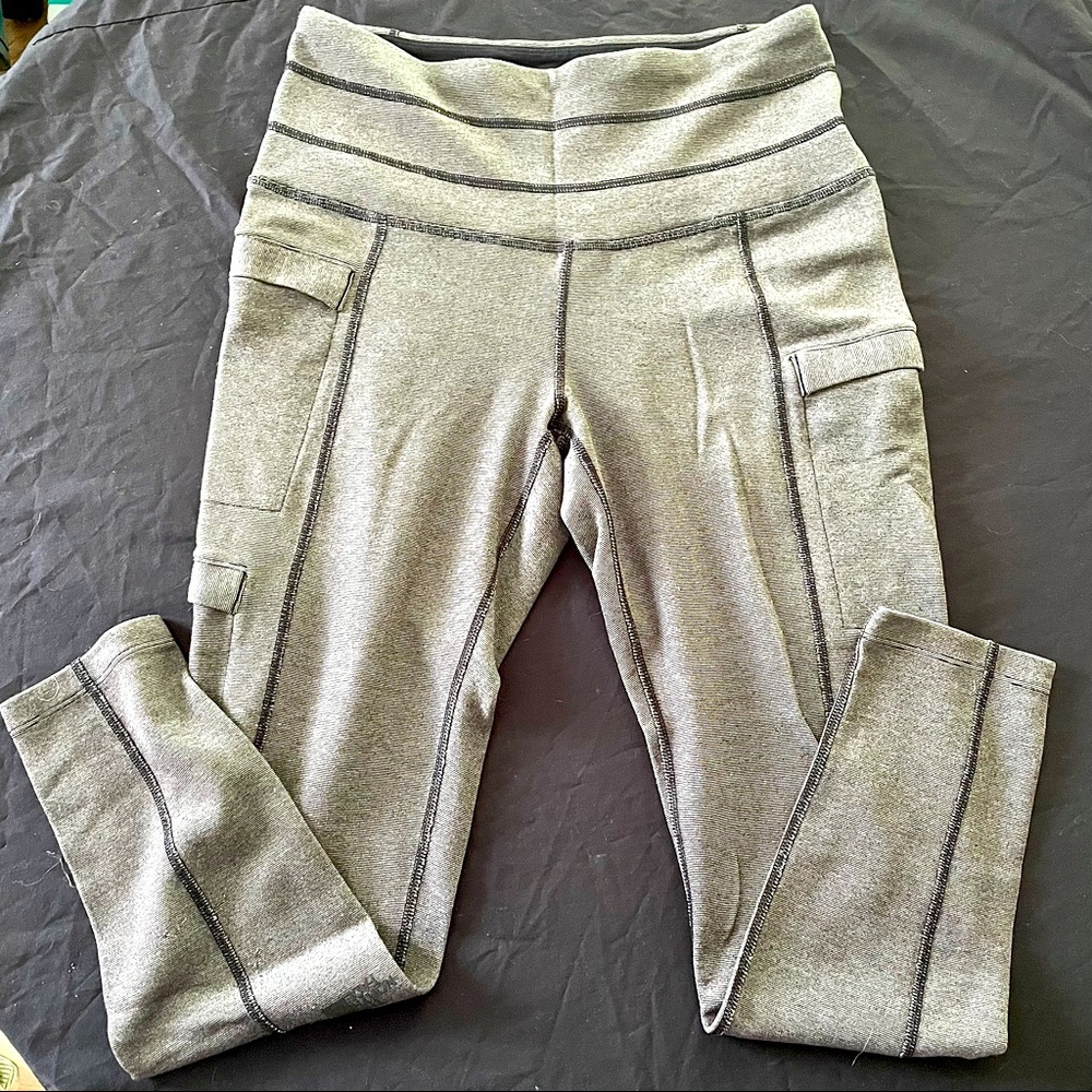 The North Face Utility leggings size M